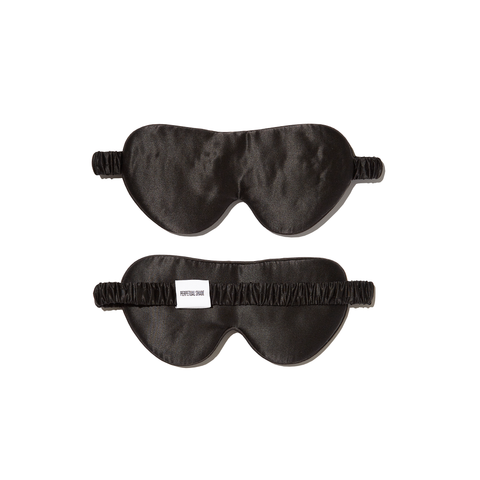 Elevate your sleep experience with the Perpetual Shade Silk Sleep Mask, crafted for those who demand the finest quality and effective beauty solutions. This premium eye mask is made from the highest-grade 100% 19mm 6A mulberry silk, ensuring not only supreme comfort but also a commitment to environmental sustainability and skin health.