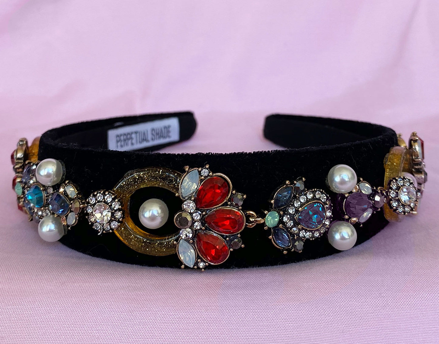 
                  
                    BLACK GEM HEADBAND
                  
                