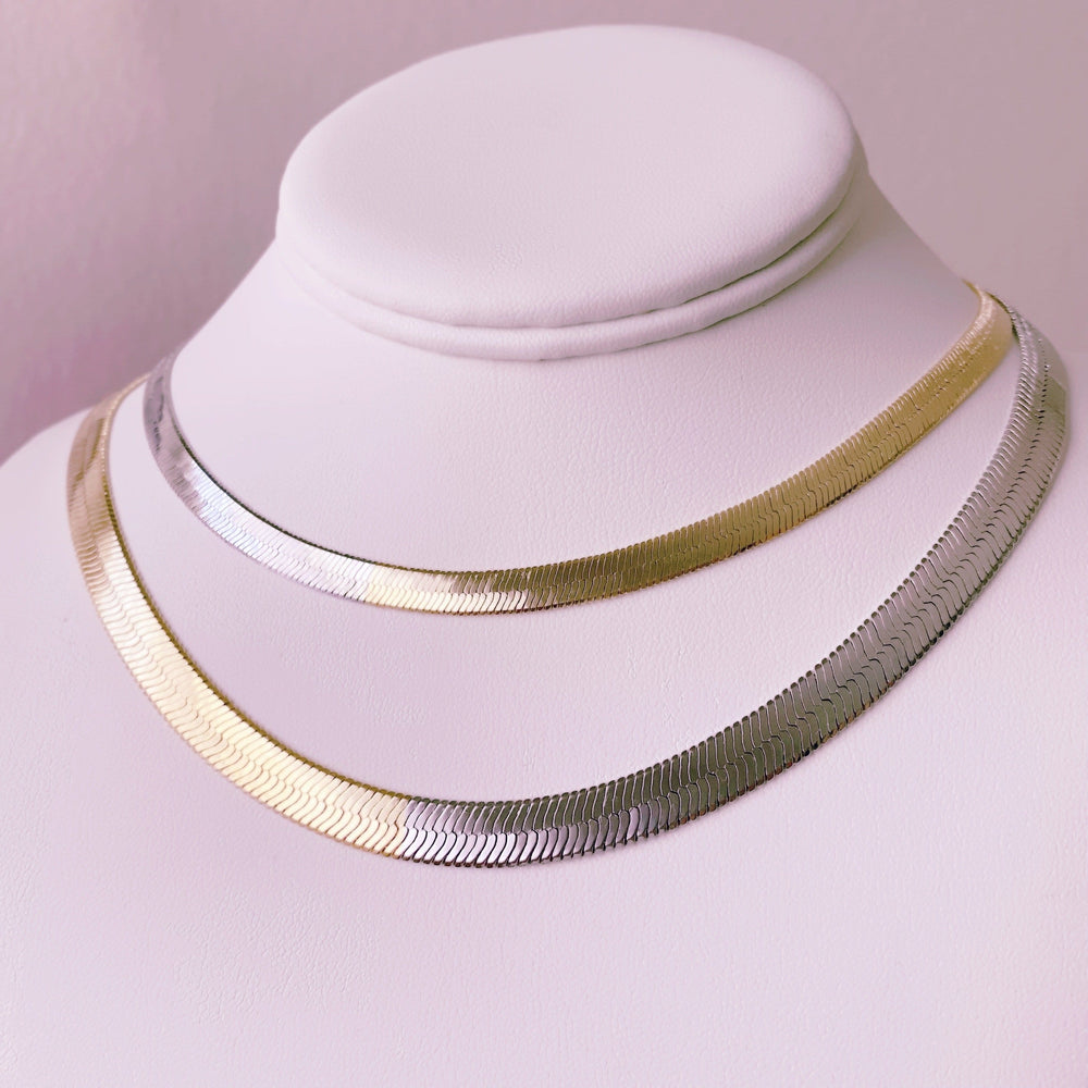 Two tone herringbone necklace deals