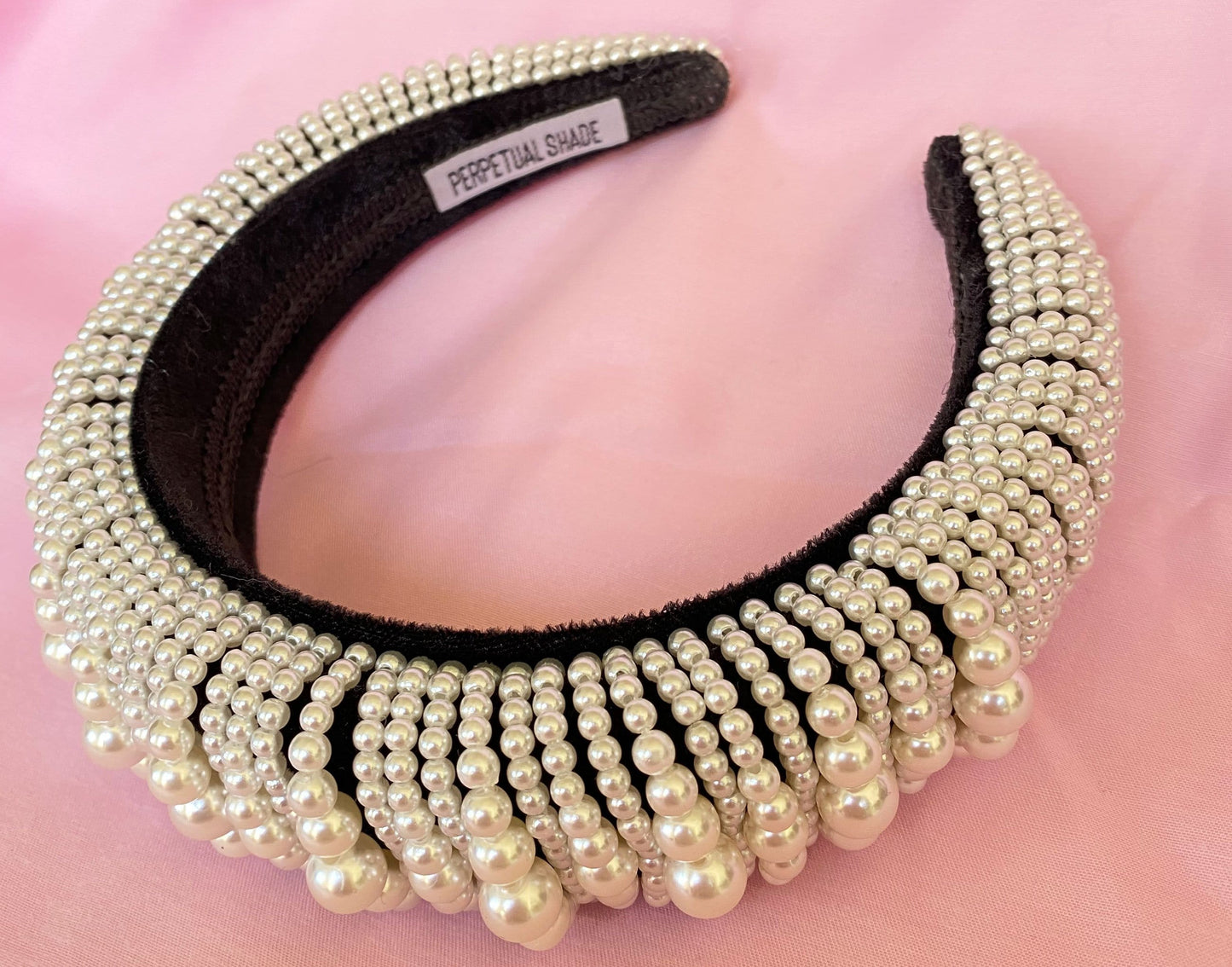 
                  
                    PEARL HEADBAND
                  
                