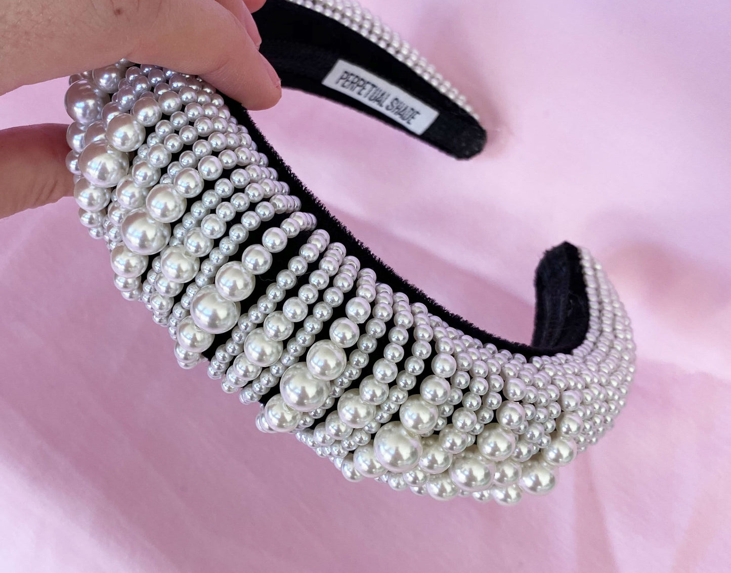 
                  
                    PEARL HEADBAND
                  
                