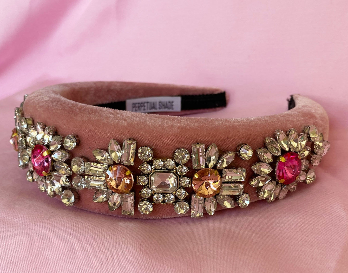 
                  
                    PINK VELVET HEADBAND
                  
                